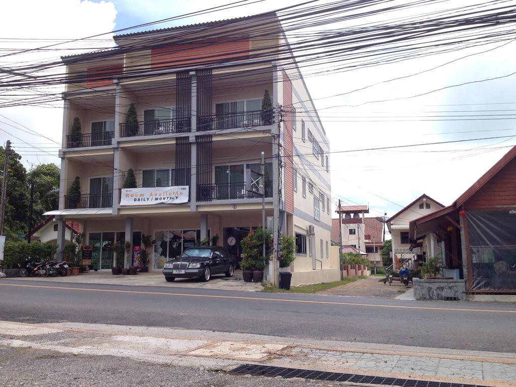 Huga Place Nai Harn Exterior photo